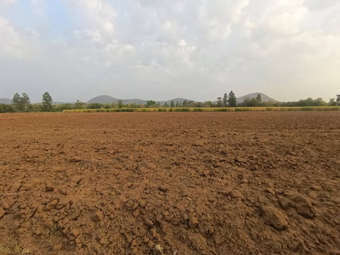 ขายที่ดิน วิวเขา อู่ทอง จังหวัดสุพรรณบุรี บรรยากาศธรรมชาติ เหมาะลงทุนและพักผ่อน