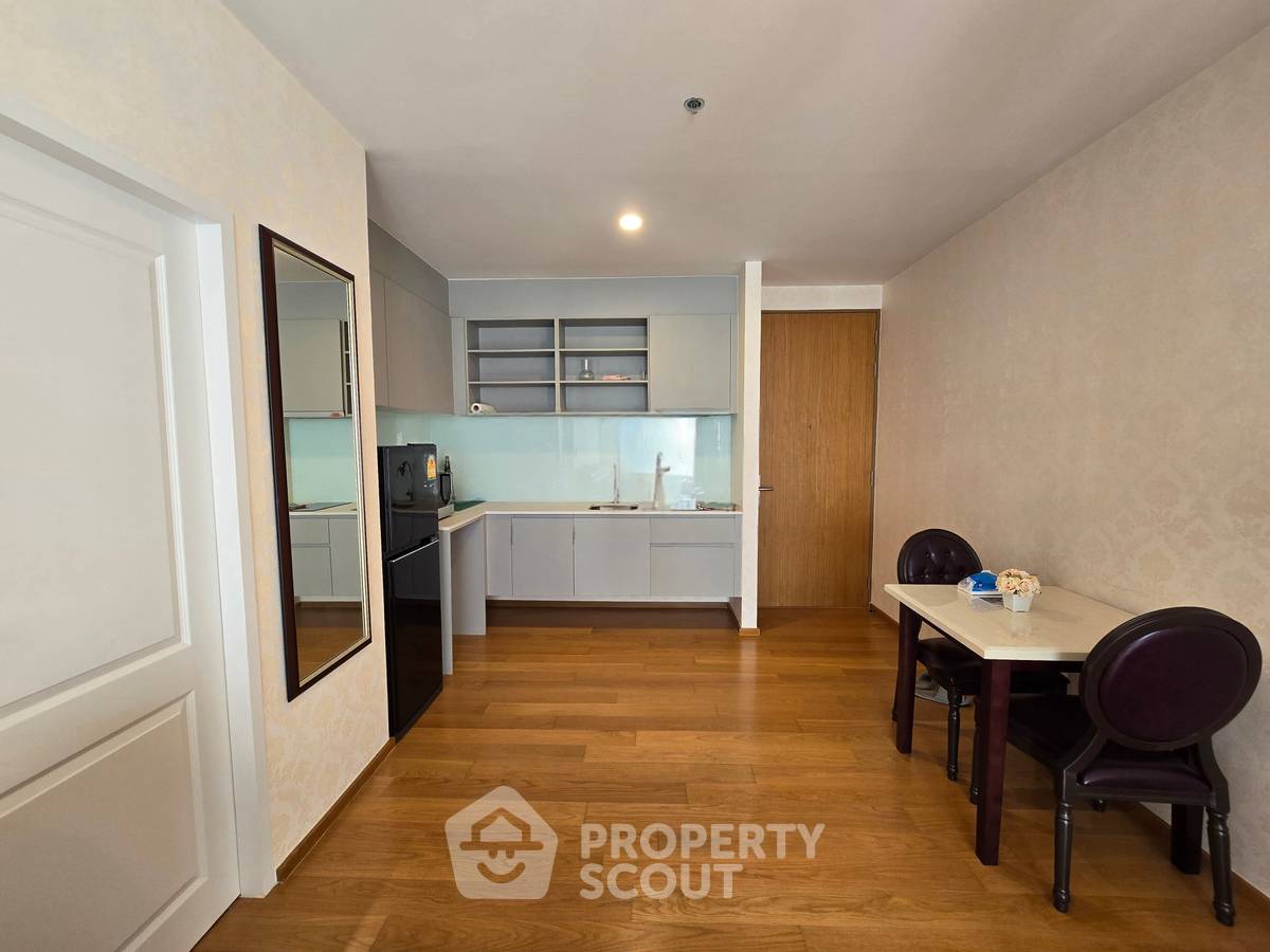 รูป คอนโด 1-ห้องนอน ที่ โนเบิล รีโว สีลม ใกล้ BTS สุรศักดิ์ (ID 2744606) - รูปที่ 8/17