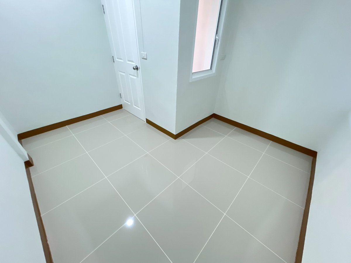 รูป ขายทาวน์เฮ้าส์2ชั้น รีโนเวทใหม่ ทำเลดี หมู่บ้านตะวันนา ซ.จตุโชติ12 ถ.สุขาภิบาล5 ออเงิน สายไหม ทางด่วนจตุโชติ ทางด่วนพิเศษฉลองรัช มอเตอร์เวย์ - รูปที่ 18/24