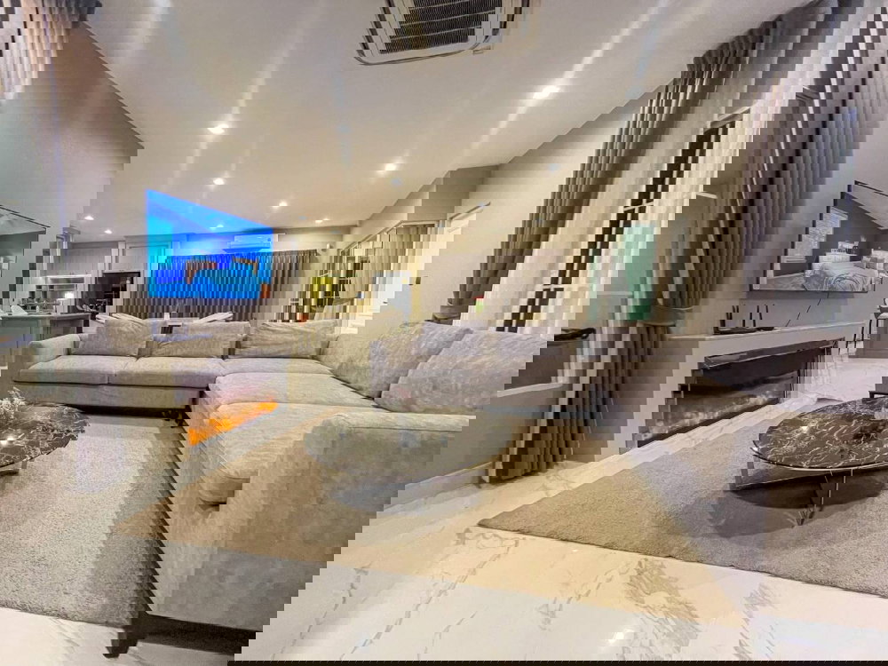 รูป ให้เช่า บ้านหรูแปลงมุม โครงการนันทวัน รามอินทรา–พหลฯ 50  ทิศใต้   4 นอน 4น้ำ ที่ดิน 108 ตร.ว. ใช้สอย 291 ตร.ม.   จอดรถ 4 คัน  เฟอร์ครบ พร้อมอยู่ - รูปที่ 5/25