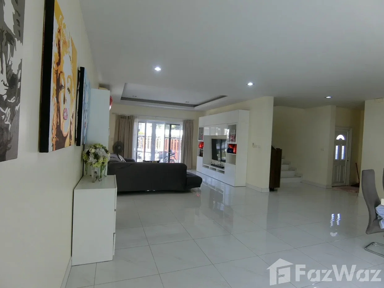 picture Luxury Family Pool villa house 6121282 - 10/24