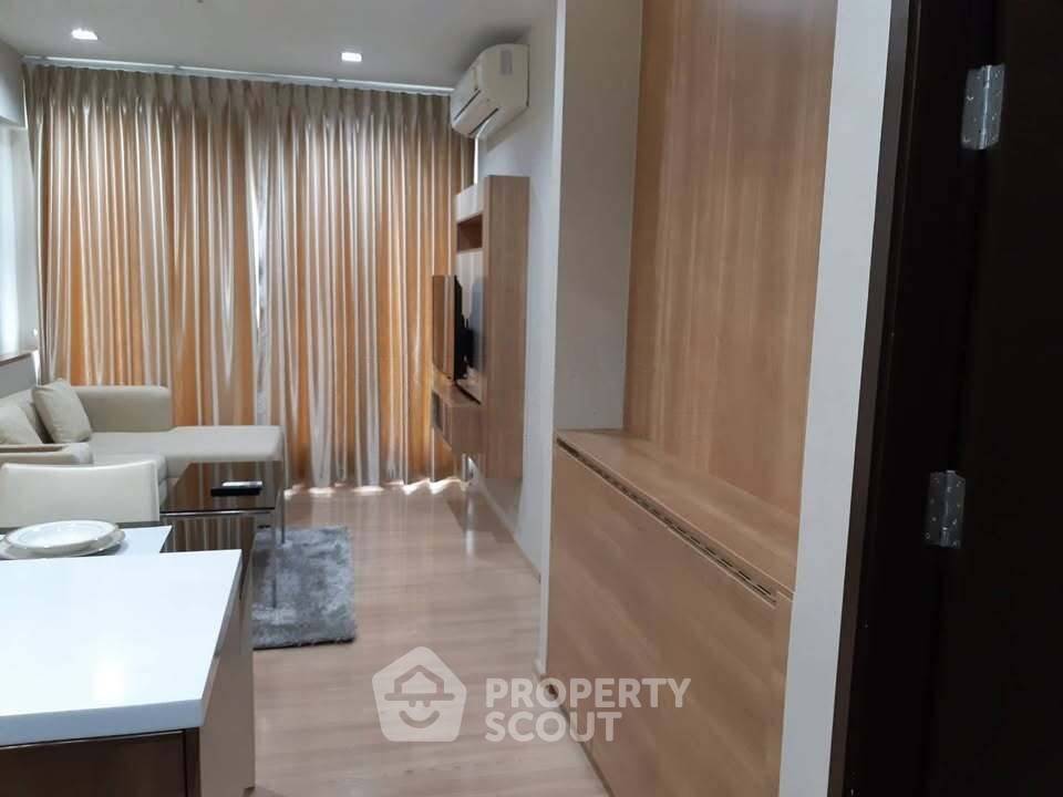 รูป คอนโด 1-ห้องนอน ที่ ริธึ่ม สาทร ใกล้ BTS สะพานตากสิน (ID 2746810) - รูปที่ 1/6