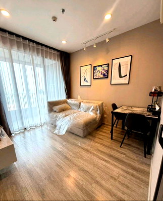 Condos for rent : Rent a beautiful, affordable condo at Ideo Mobi Asoke. Great location, ready to move in. Near MRT Phetchaburi. Interested? Add me on Line: @841qqlnr