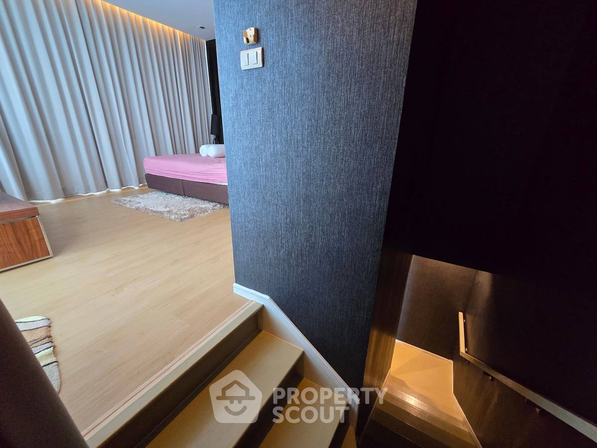 รูป คอนโด 2-ห้องนอน ที่ เดอะ รูม สุขุมวิท 21 ใกล้ MRT สุขุมวิท (ID 2744689) - รูปที่ 11/21