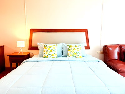 Condos for rent 700 Year Sports Arena Chiang Mai : 🌿✨ Short-Term Condo for Rent in Chiang Mai – Near One Nimman & MAYA | Mountain View! (ID:747CR)