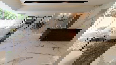 ให้เช่าเดอะไพรเวท เรสซิเด้นซ์ ราชดำริ ซอยสารสิน2   ชั้น 5   2ห้องนอน 2ห้องน้ำ  พื้นที่ 112ตรม พร้อมอยู่ 1 พค 2569