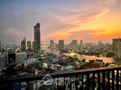 ขายคอนโด : คอนโด 2 ห้องนอน Rhythm Sathorn ชั้น 30 ขนาด 66 ตร.ม. ใกล้ BTS สะพานตากสิน 300 ม. (ID 2746673)