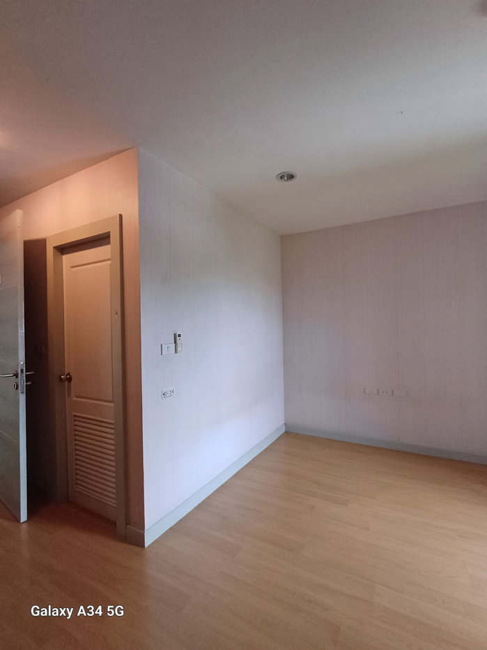 รูป ขาย Di Classe Condominium - ดิคลาสเซ่ คอนโดมิเนียม สภาพดีมาก - รูปที่ 5/8