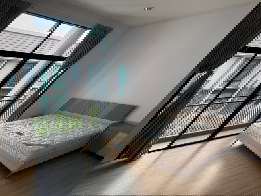 รูป 💥CP-10466💥ให้เช่า  ทาวน์โฮม 3 ชั้น  โครงการ ฟลอร่า วงศ์สว่าง ใกล้รถไฟฟ้า สถานีแยกติวานนท์ 500 เมตรเท่านั้น!👉แอดไลน์ @goodcondo - รูปที่ 4/12