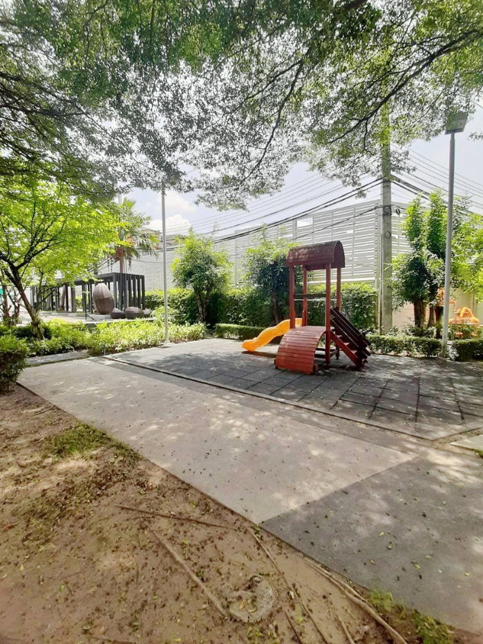 รูป ให้เช่า บ้านทาวน์โฮมพร้อมเฟอร์นิเจอร์ บิ้วอิน หลังมุม หมู่บ้านฟลอร่าวงศ์สว่าง  - รูปที่ 21/27