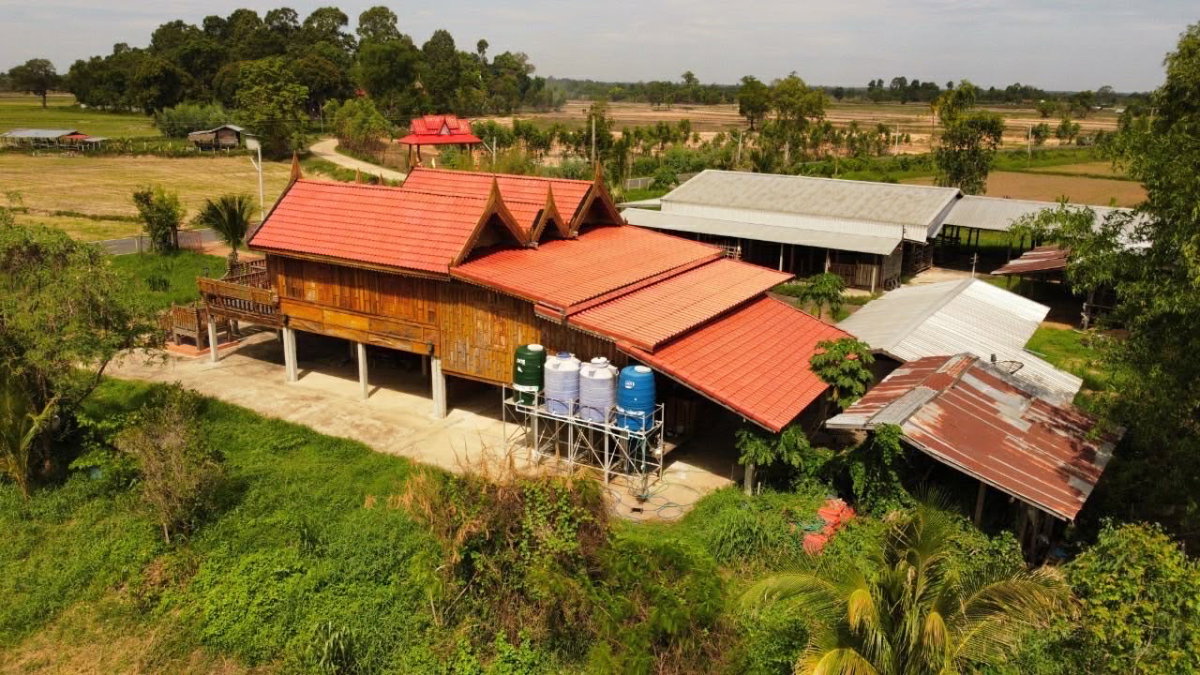 รูป 🏕️ขายที่ดิน 31ไร่  20ตารางวา จ.ร้อยเอ็ด +พร้อมบ้านเรือนไทย 2 หลัง🏠🏠 📌หน้ากว้างติดถนน 200 เมตร ที่ดินติด ถนน อบจ. ร้อยเอ็ด - รูปที่ 8/12