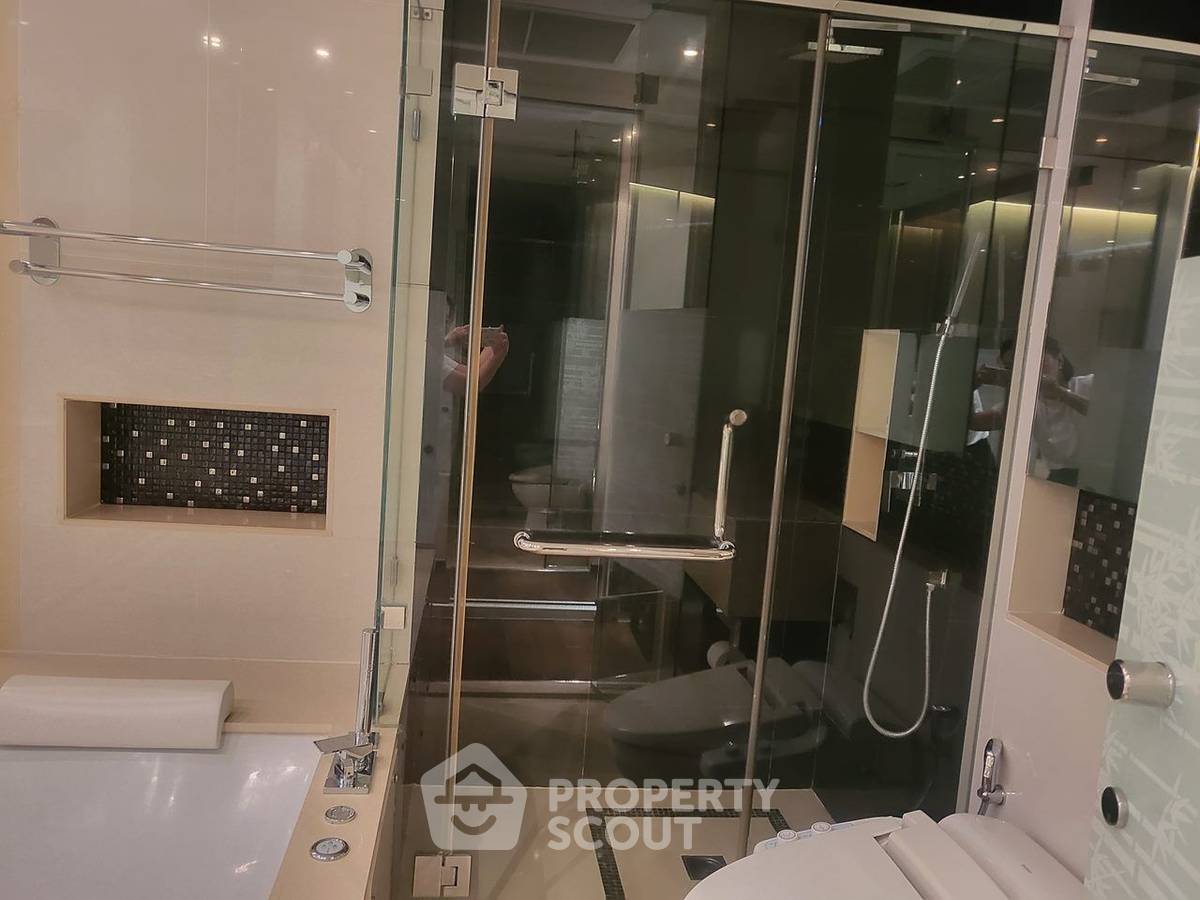 รูป คอนโด 2-ห้องนอน ที่ ดิ แอดเดรส สุขุมวิท 28 ใกล้ BTS พร้อมพงษ์ (ID 2744610) - รูปที่ 8/12