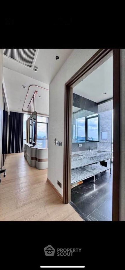 รูป คอนโด 3-ห้องนอน ที่ เดอะ โมนูเมนต์ ทองหล่อ ใกล้ ทองหล่อ (ID 2387185) - รูปที่ 3/17