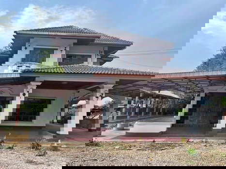 รูป บ้านพักอาศัยตึก 2 ชั้น เลขที่42/2, บ้านฟ่อน - ศูนย์สร้างทางลำปาง (ทล. 1036) ต. ป่าตัน อ.แม่ทะ จ.ลำปางรี (ราคา 2,300,000 บาท ) - รูปที่ 1/15