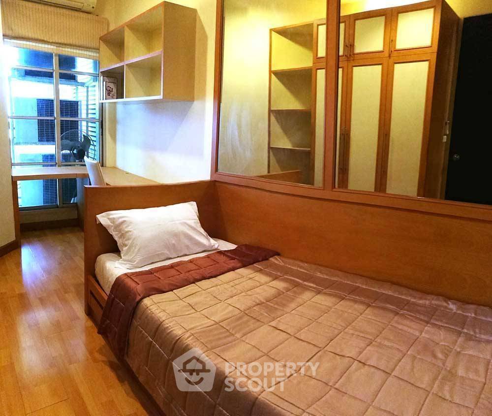 รูป คอนโด 2-ห้องนอน ที่ ซิตี้ สมาร์ท สุขุมวิท18 ใกล้ BTS อโศก (ID 2746464) - รูปที่ 4/9