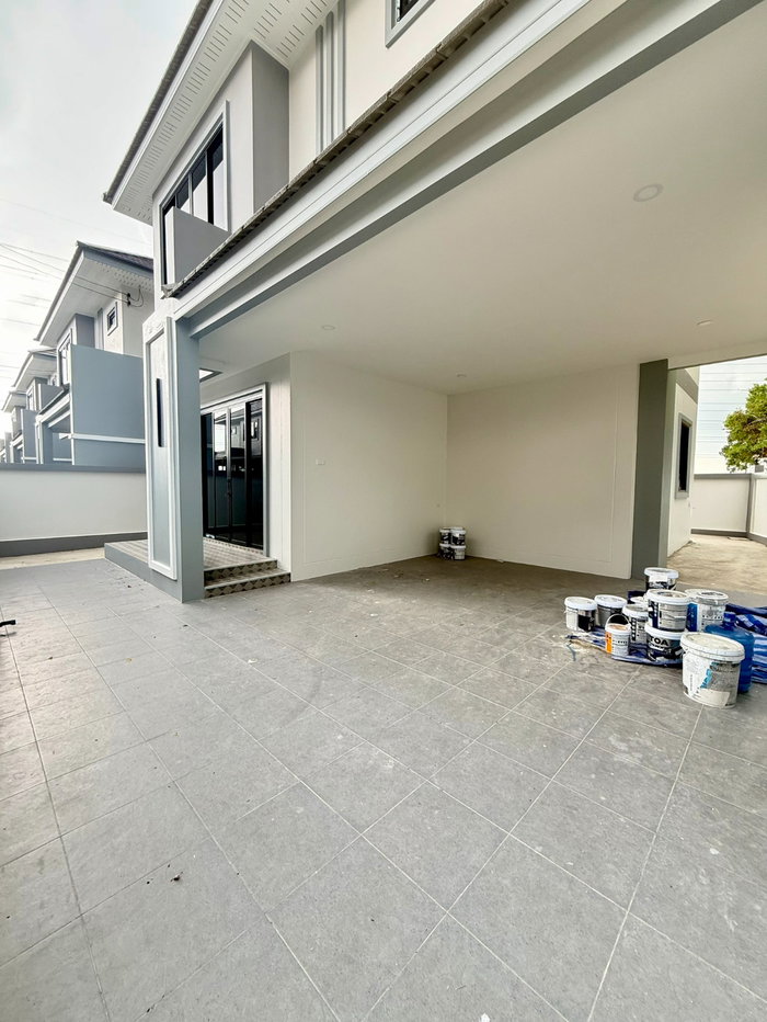 รูป บ้านเดี่ยวพัทยา บ้านใหม่ 2ชั้น 4ห้องนอน 3ห้องน้ำ ทรงโมเดิร์น ทำเลดี ใกล้เทศบาลหนองปลาไหล ใกล้ทางด่วนมอเตอร์เวย์ - รูปที่ 4/18