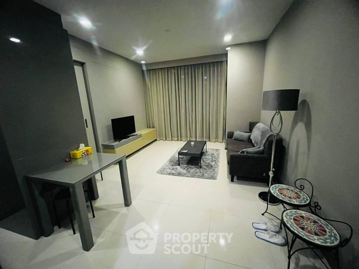 รูป คอนโด 1-ห้องนอน ที่ เอ็ม สีลม ใกล้ BTS ช่องนนทรี (ID 2188852) - รูปที่ 1/25