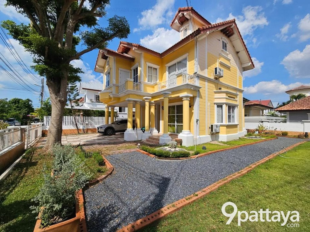 รูป ขาย | บ้านรีโนเวทใหม่พร้อมสวน – North Pattaya - รูปที่ 1/10