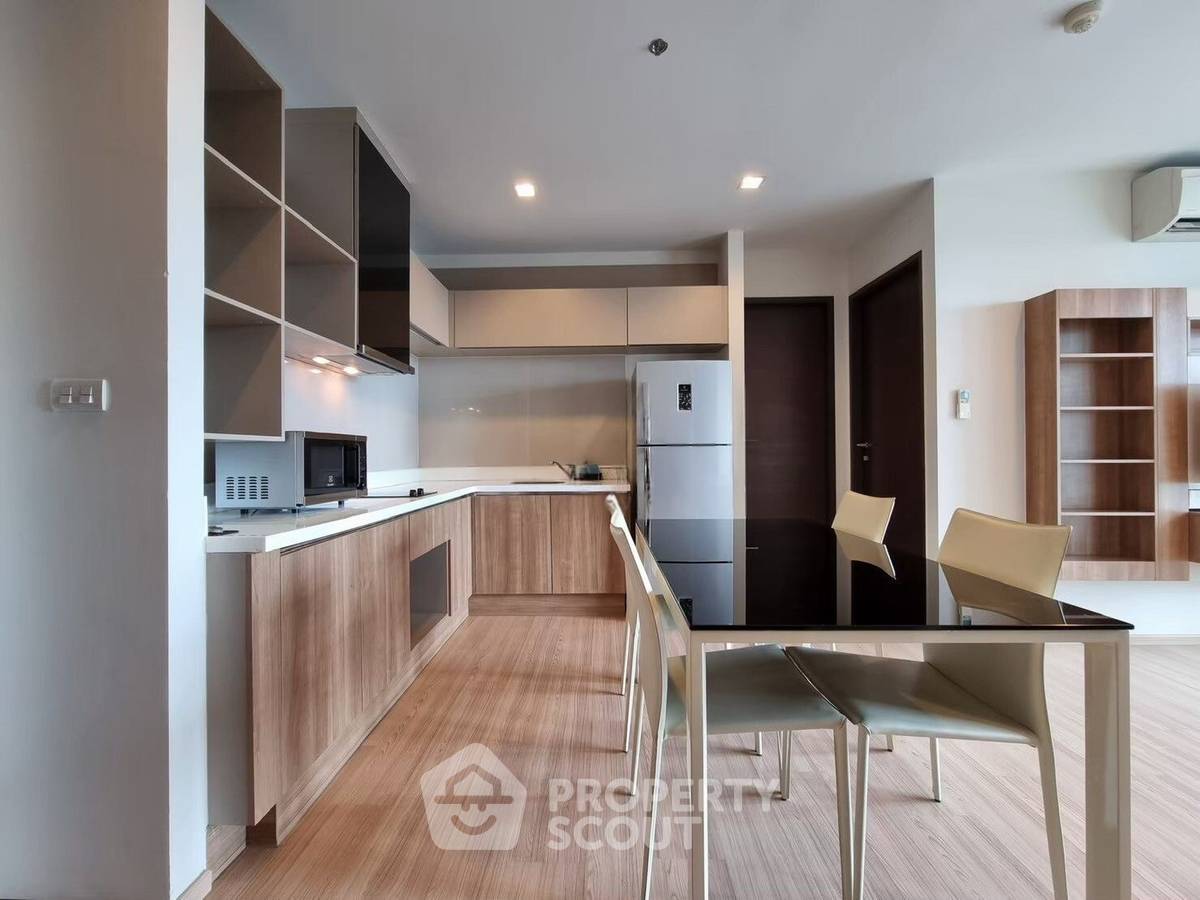 รูป คอนโด 2-ห้องนอน ที่ ริธึ่ม สาทร ใกล้ BTS สะพานตากสิน (ID 2745443) - รูปที่ 5/14