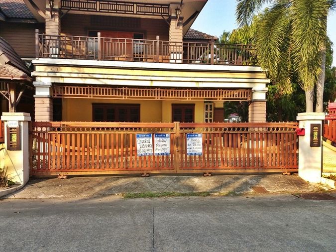 บ้านเดี่ยว 2 ชั้น กุลพันธ์วิลล์ 5    เชียงใหม่-ฮอด (108) ต. แม่เหียะ อ.เมืองเชียงใหม่ จ.เชียงใหม่ (ราคา 5,000,000 บาท) 
