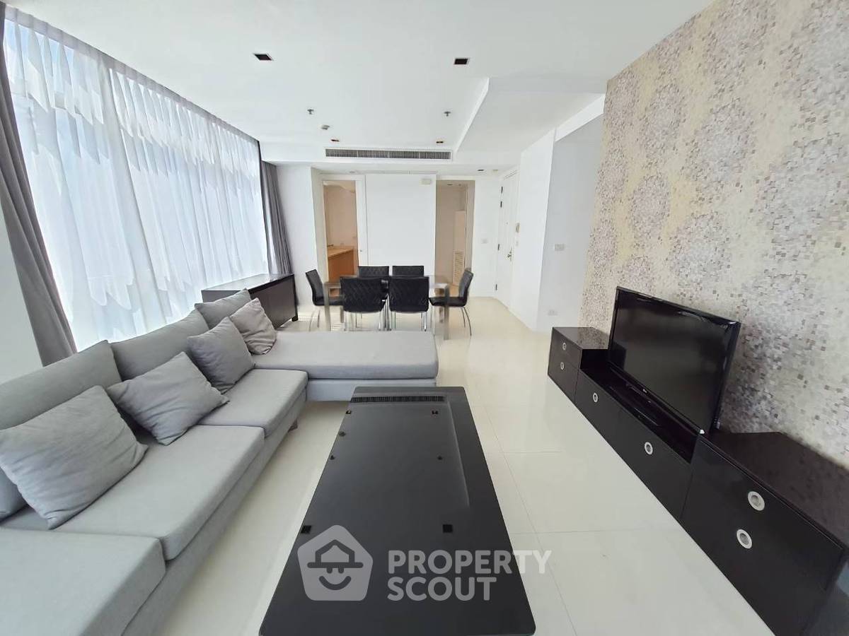 รูป คอนโด 2-ห้องนอน ที่ แอทธินี เรสซิเด้นซ์ ใกล้ BTS เพลินจิต (ID 2744086) - รูปที่ 3/5