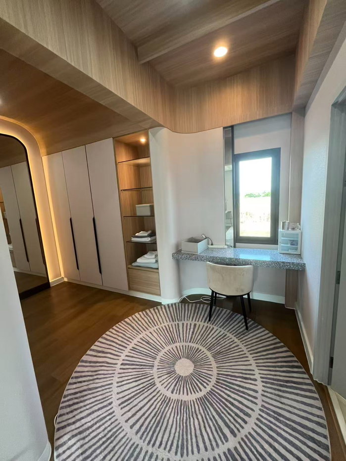 รูป บ้านเดี่ยวหรู 4 ห้องนอน - ตกแต่งสวย (สไตล์บ้านโชว์) เช่า 130000 บาท/เดือน - รูปที่ 18/21