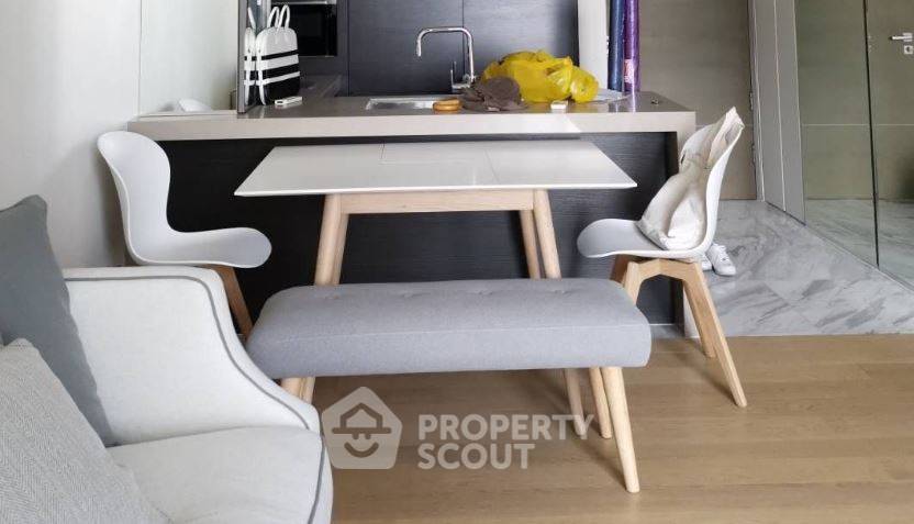 รูป คอนโด 1-ห้องนอน ที่ ศาลาแดง วัน ใกล้ MRT สีลม (ID 2737530) - รูปที่ 3/3