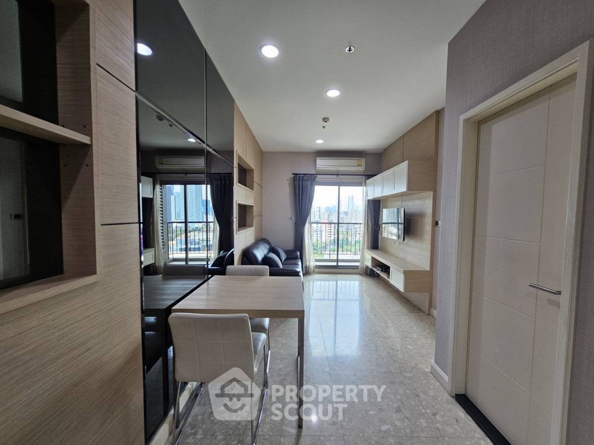 รูป คอนโด 1-ห้องนอน ที่ เดอะ เครสท์ สุขุมวิท 34 ใกล้ BTS ทองหล่อ (ID 2737182) - รูปที่ 2/9