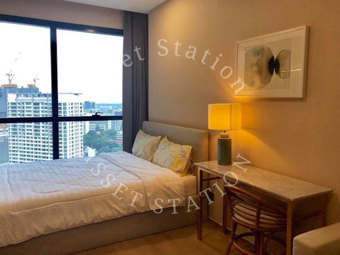 ห้องว่างพร้อมเข้าอยู่🏢Ashton Chula-Silom ห้อง Studio ใกล้ MRT สามย่าน💎