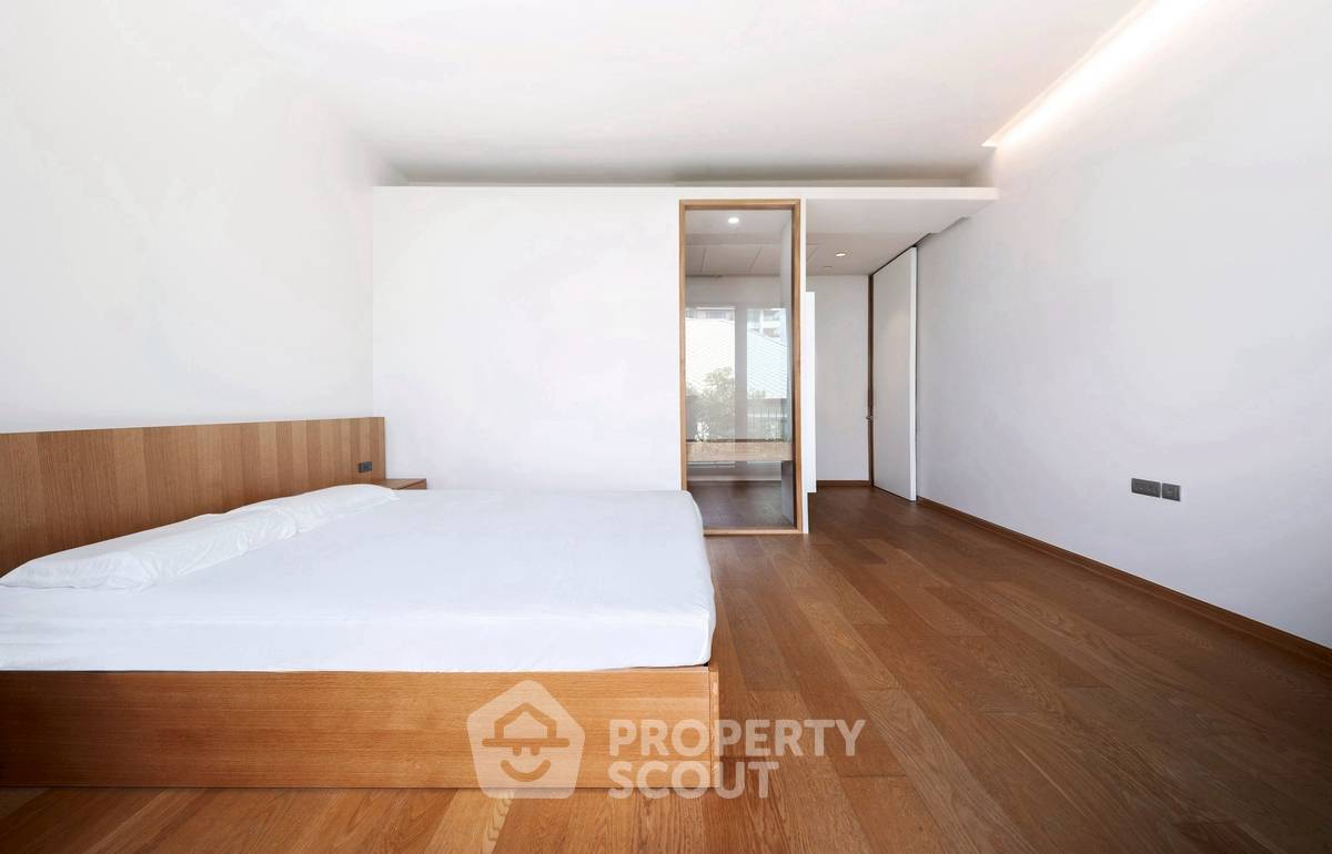 รูป คอนโด 2-ห้องนอน ที่ สุพรีม เลเจ้นด์ คอนโดมิเนียม ใกล้ MRT คลองเตย (ID 2748396) - รูปที่ 5/12