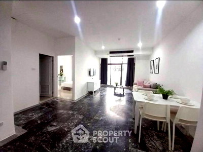 Condos for rent : 2-BR Condo at The Waterford Park Sukhumvit 53 Condominium near BTS Thong Lor (ID 2711866)