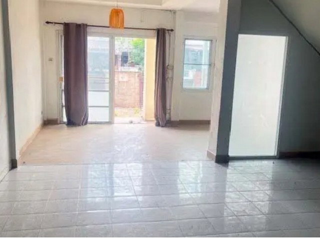 รูป BP00675 ขายทาวน์เฮาส์ หมู่บ้าน บ้านฟ้าปิยรมย์ เรือนพนา ถนน ลำลูกกา (ทล.3312) ตำบล บึงคำพร้อย อำเภอ ลำลูกกา จังหวัด ปทุมธานี - รูปที่ 4/8