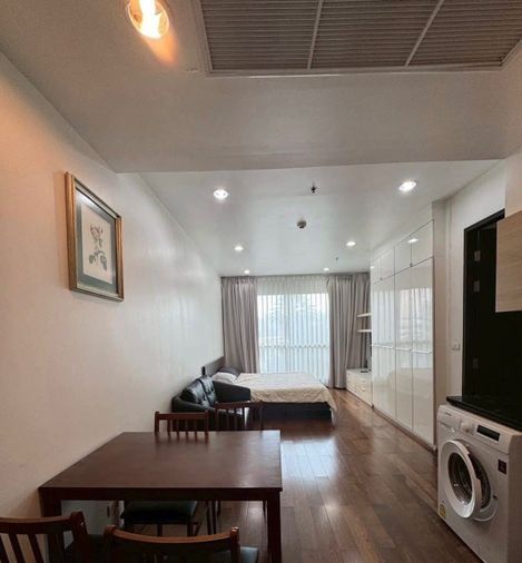 Address Chidlom 42 sq.m. Please add LINE ID @806qphgn o8415o5483