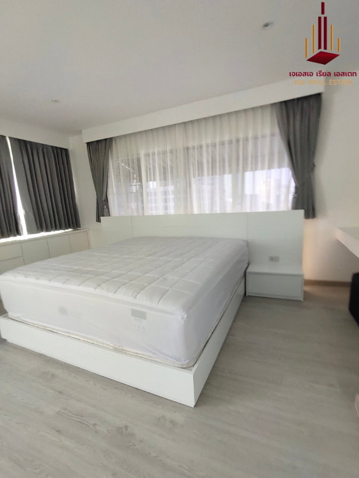 picture ✨ For Rent: Silom Condominium Condo ✨💰 Only 75,000 THB/month - 5/7