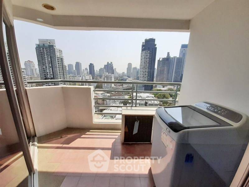 รูป คอนโด 1-ห้องนอน ที่ เดอะวอเตอร์ฟอร์ด ไดมอน ทาวเวอร์ สุขุมวิท ใกล้ BTS พร้อมพงษ์ (ID 514330) - รูปที่ 12/14