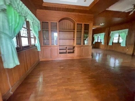 รูป บ้านพักอาศัยตึก 2 ชั้น เลขที่42/2, บ้านฟ่อน - ศูนย์สร้างทางลำปาง (ทล. 1036) ต. ป่าตัน อ.แม่ทะ จ.ลำปางรี (ราคา 2,300,000 บาท ) - รูปที่ 9/15