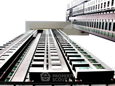 Condos for sale : 2-BR Condo at Star View close to Phra Ram 3 (ID 2737634)