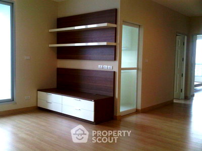 คอนโด BTS เซนต์หลุยส์ : คอนโด 2-ห้องนอน ที่ ไลฟ์ แอท สาทร 10 ใกล้ BTS เซนต์หลุยส์ (ID 2738993)