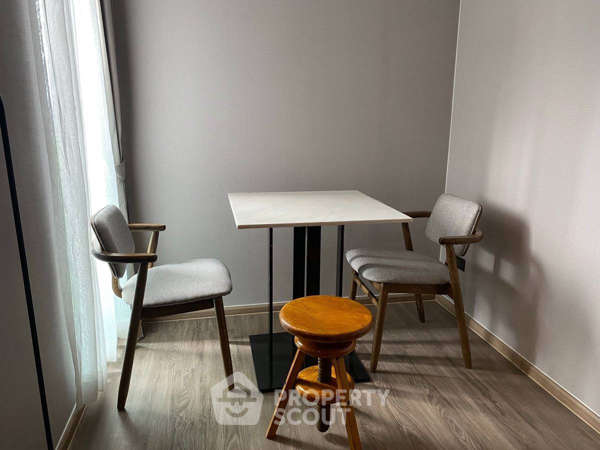 รูป คอนโด 1-ห้องนอน ที่ เดอะ ทีค สุขุมวิท 39 ใกล้ BTS พร้อมพงษ์ (ID 2738281) - รูปที่ 3/6