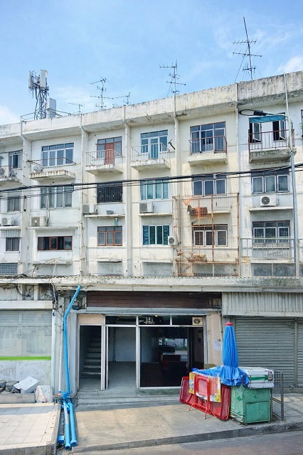 รูป แยกคลองตัน 800 ม. ApLรามคำแหง 1.5 กม.อาคารพาณิชย์ 4 ชั้น ติดถนนพัฒนาการ 4นอน 4น้ำ 19 ตร.ว. 300 ตร.ม.ทางด่วนศรีรัช 900 ม. - รูปที่ 1/8