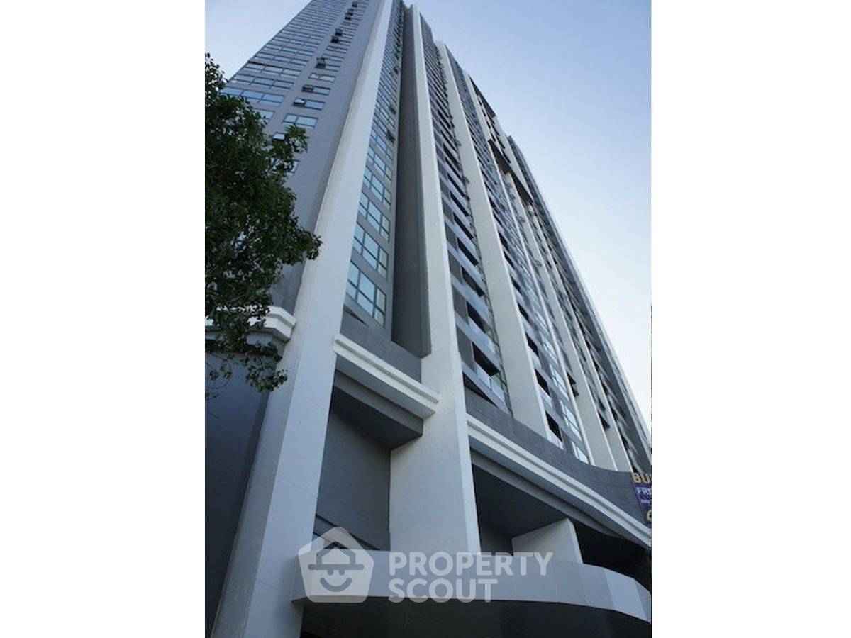 รูป คอนโด 1-ห้องนอน ที่ ริทึ่ม สุขุมวิท 44/1 ใกล้ BTS พระโขนง (ID 2723437) - รูปที่ 3/4