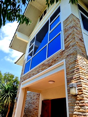 บ้านเดี่ยว พิจิตร : ขายบ้าน2ชั้น ตะพานหิน พิจิตร 3นอน2น้ำ ฮวงจุ้ยดี ไม่ท่วม ร่มรื่น (มีที่ดินแยกขาย)