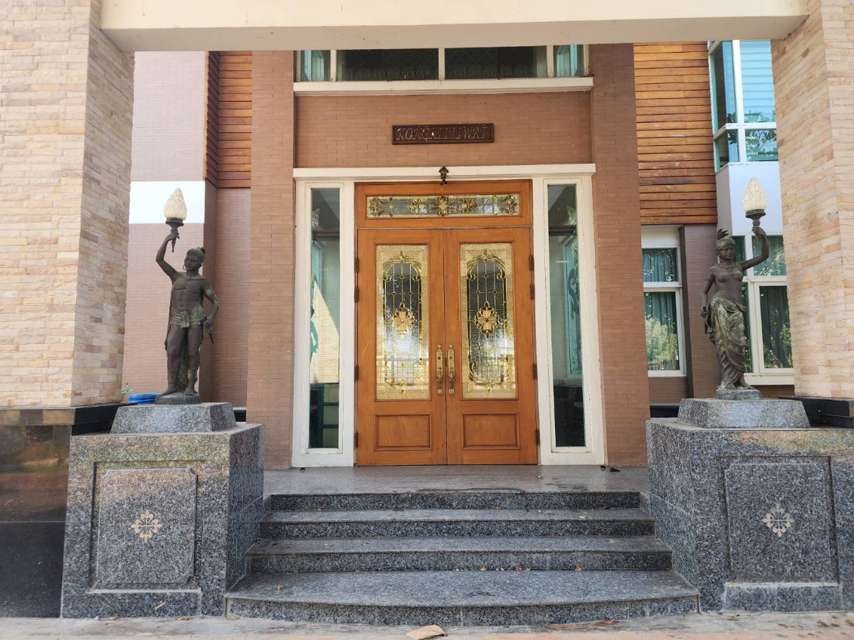 รูป ขายบ้านหรู 2 ชั้น หมู่บ้านวินด์มิลล์ปาร์คติด Summit Windmill Golf Club บางนา เนื้อที่ 1-1-14 ไร่ - รูปที่ 14/22