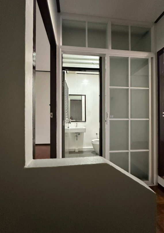 รูป 💥CP-10465💥ให้เช่า ทาวน์โฮม 2 ชั้น  ซอยรัชดา 36 (ซอยเสือใหญ่) 👉แอดไลน์ @goodcondo - รูปที่ 8/12