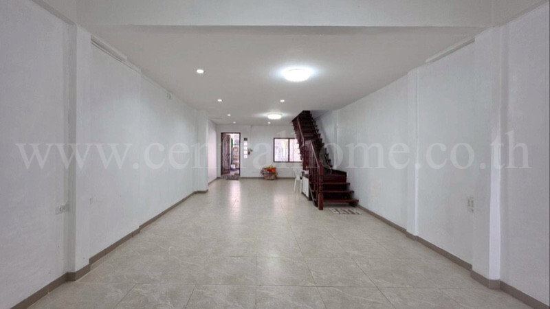 รูป ทาวน์เฮ้าส์ เจริญทรัพย์ เทพารักษ์ รีโนเวทต่อเติมแล้ว พร้อมเข้าอยู่ ราคาถูก - รูปที่ 7/21