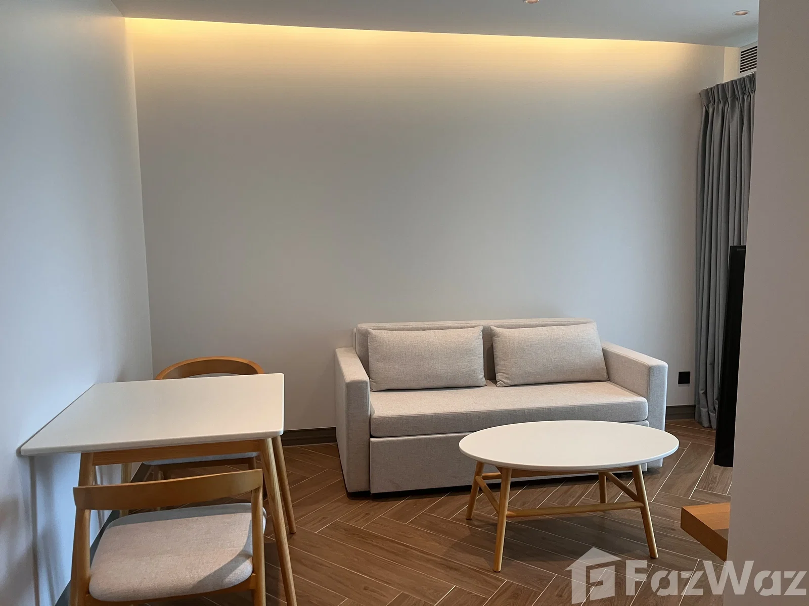 1 Bedroom Freehold Pool View for Sale 6120974