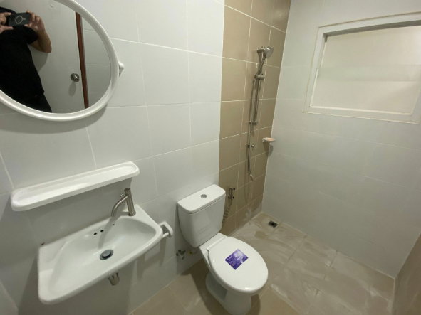 รูป หมู่บ้านไลโอไพร์ท ขายทาวน์เฮ้าส์ 1 ชั้น ทำเลบ่อวิน ใกล้นิคม ผ่อนสบาย - รูปที่ 8/10