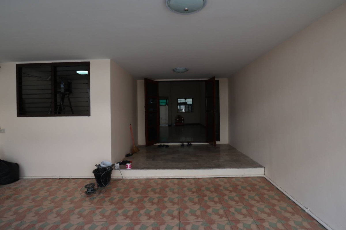 รูป ให้เช่าอาคารพาณิชย์ 3 ชั้นครึ่ง เนื้อที่ 30 ตรว ใช้สอย 288 ตรม ถ.เพชรเกษม83 แขวงบางแคเหนือ เขตบางแค ใกล้เดอะมอลบางแค - รูปที่ 5/13