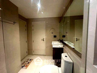 Condos for rent Sukumvit 36 : 2-BR Condo at Vtara 36 near BTS Thong Lor (ID 2454791)