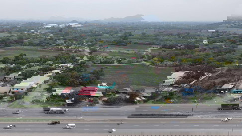 ขายที่ดินจัดสรร ทำเลธุรกิจ ติดถนน 2 ด้าน ติดภูเขา พุแค เฉลิมพระเกียรติ สระบุรี ราคา ตรวละ 4000 บาท